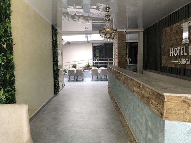 Hotel Efes Burgas - Hotel Efes Giris 7