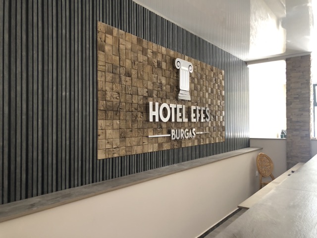 Hotel Efes Burgas - Hotelefes Girsi Banko